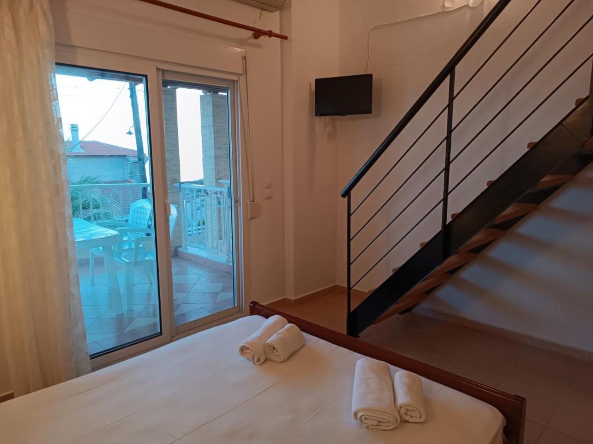 Sofia Studios Nea Skioni Buitenkant foto