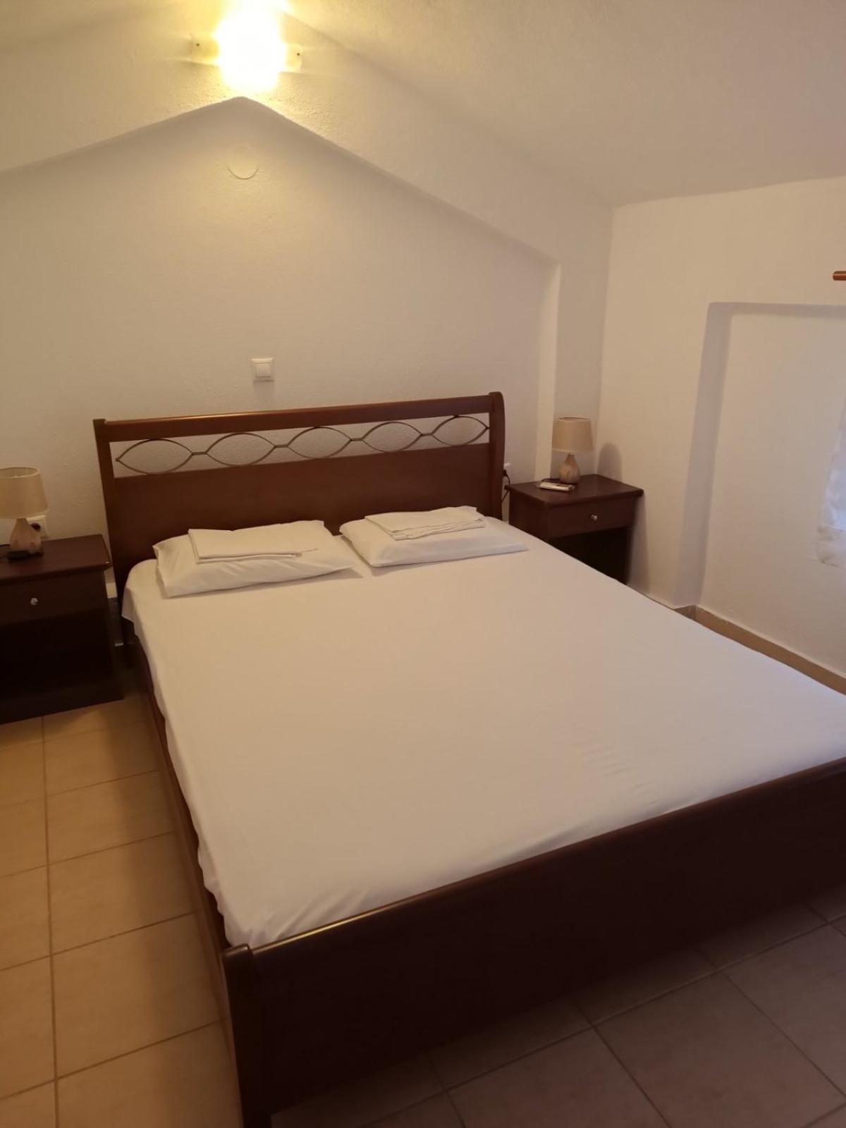 Sofia Studios Nea Skioni Buitenkant foto